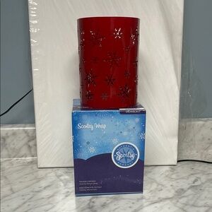 Scentsy Red Snowflake Wrap